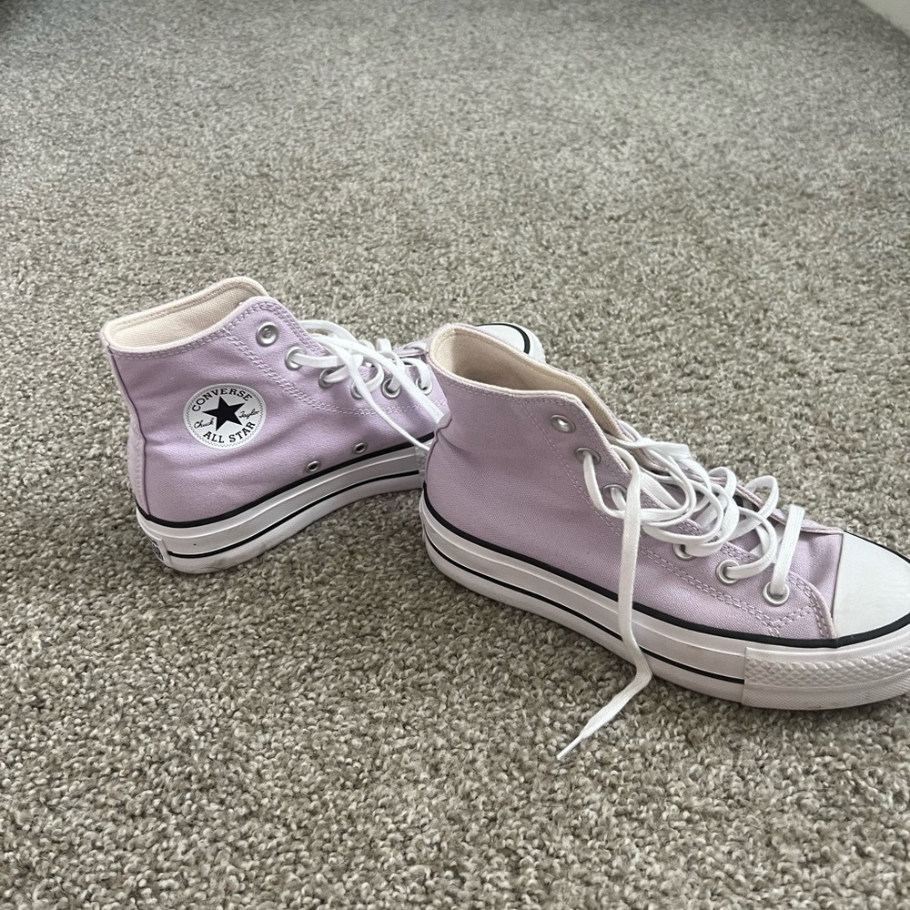 Converse Platform High Tops in Lavender, Size 6. Worn Twice.